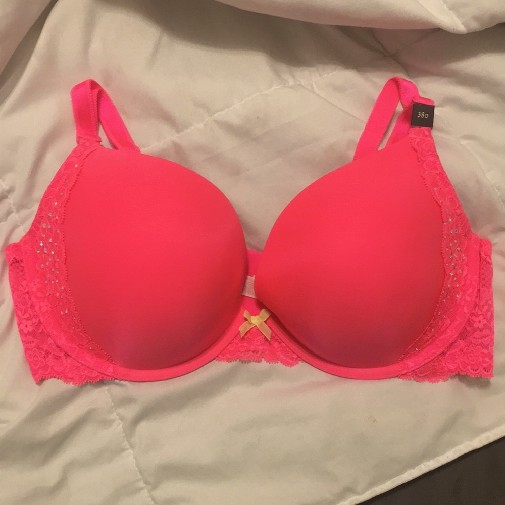 Victoria’s Secret Dream Angels push-up bra